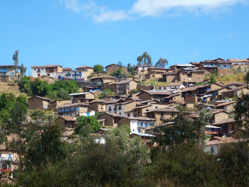 Gebirgsdorf in Peru
