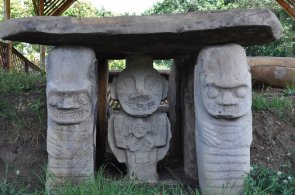 Steinskulpturen in San Agustín